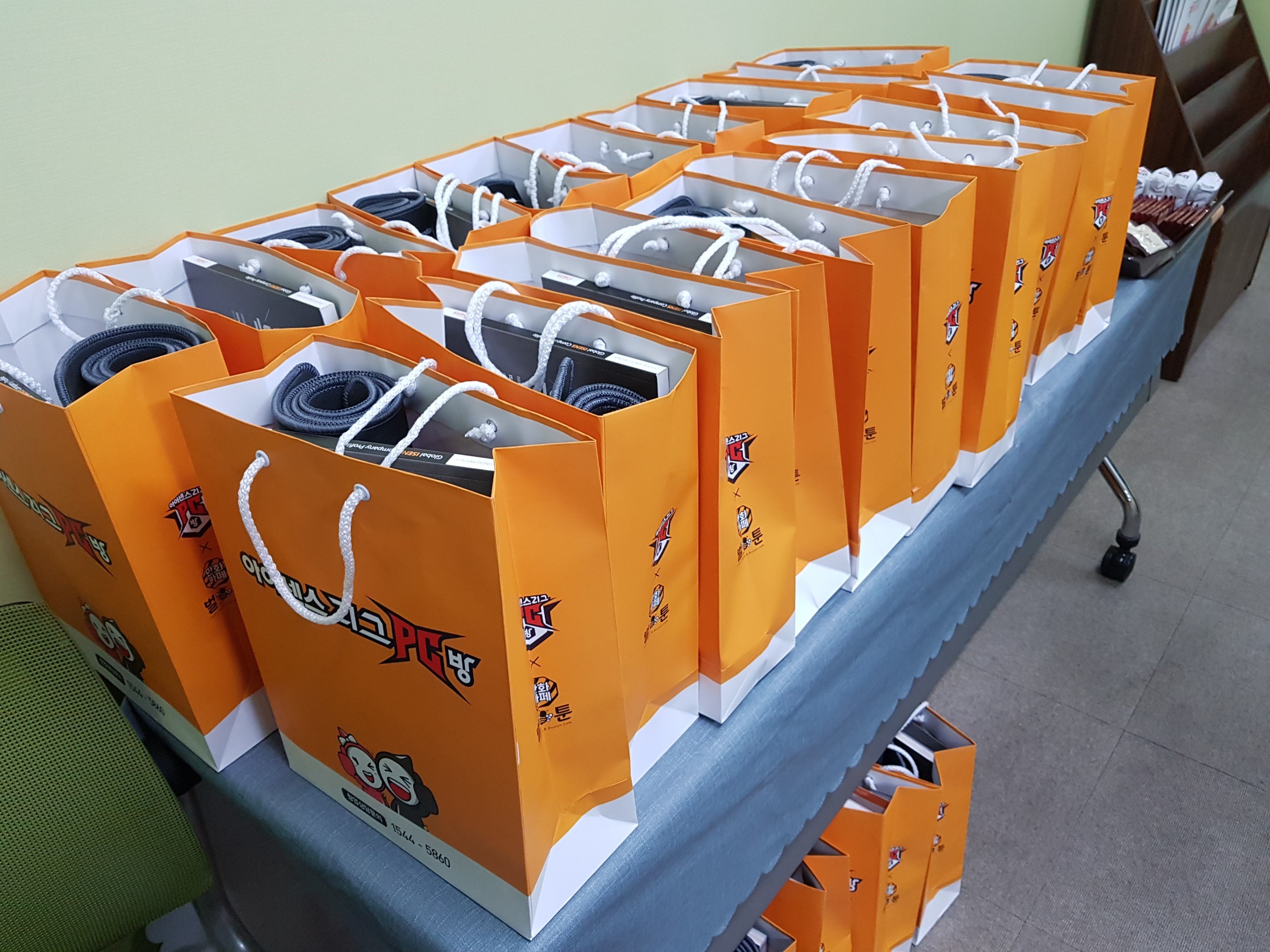 10월 사설_181001_0021.jpg